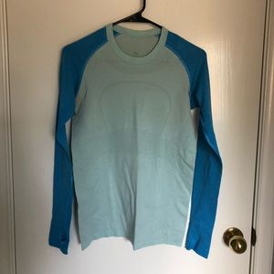 Long sleeve lululemon shirt